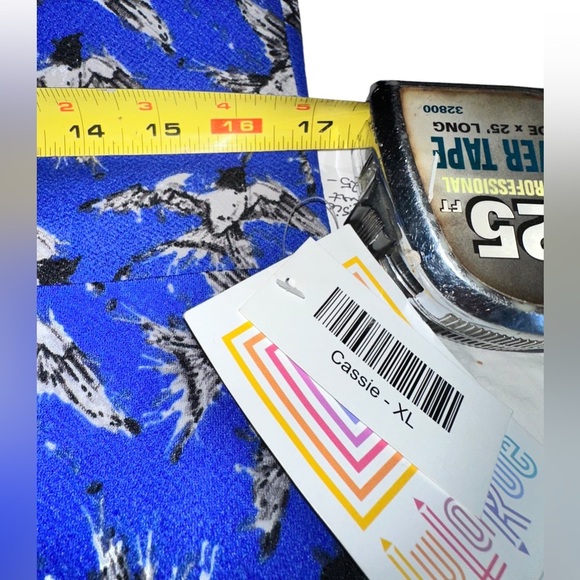 Lularoe blue Xl Cassie pencil skirt with birds( sparrows?) NWT. kitschy print - Picture 6 of 7